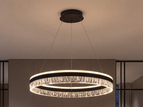 LED-Hängeleuchte + Fernbedienung 80 W – J4391/B