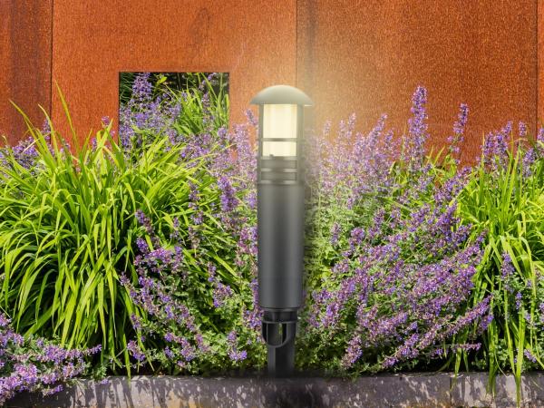 LED Gartenlampe 3W / IP65 / 2800K - LGL211 1