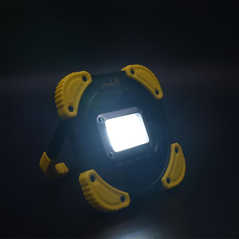 LED - Akku - aufladbare Handlampe + Powerbank - WL06R